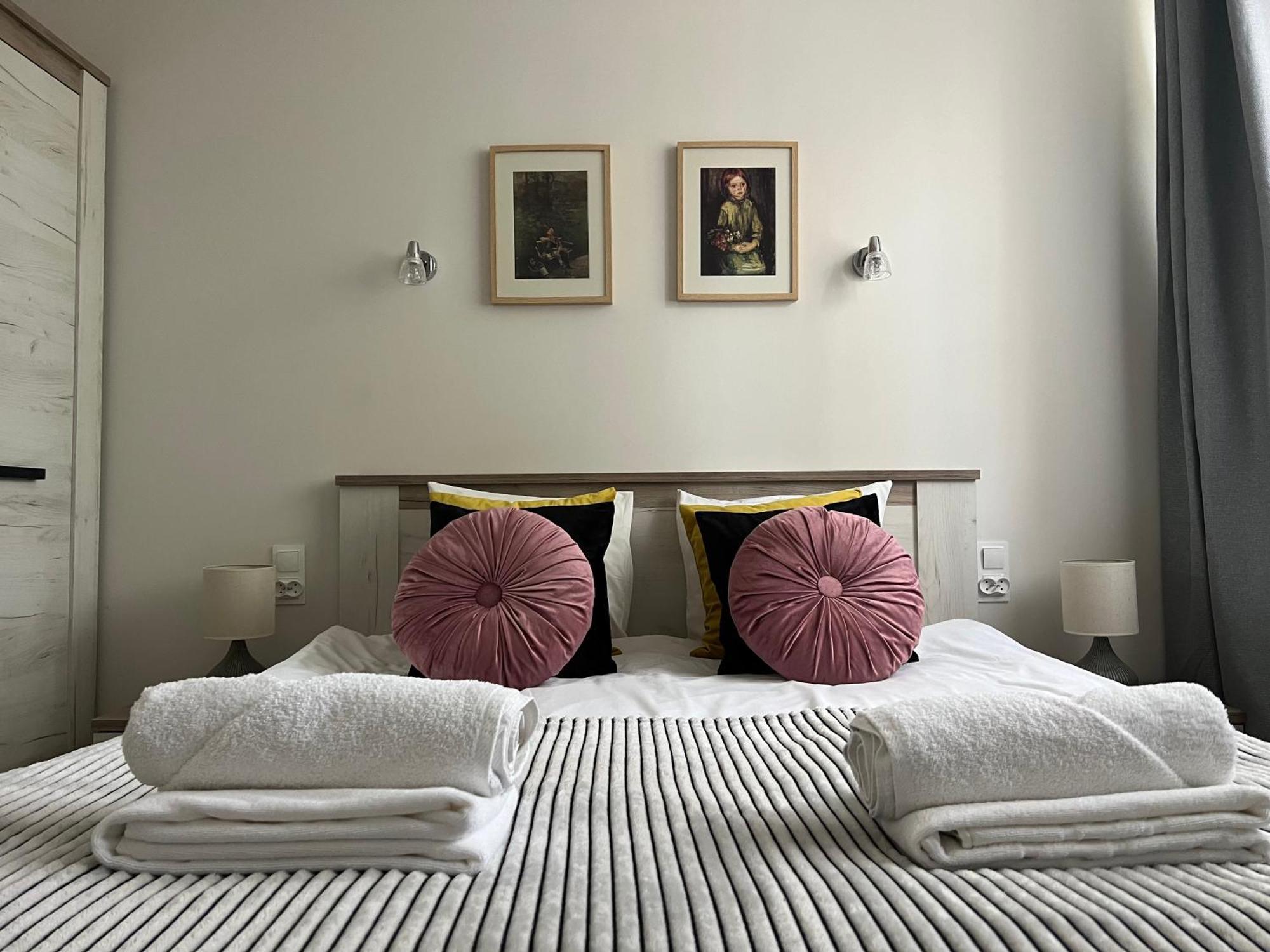 Modern & Cozy Flat - Near To Wawel Castle Apartment Krasków Exterior foto