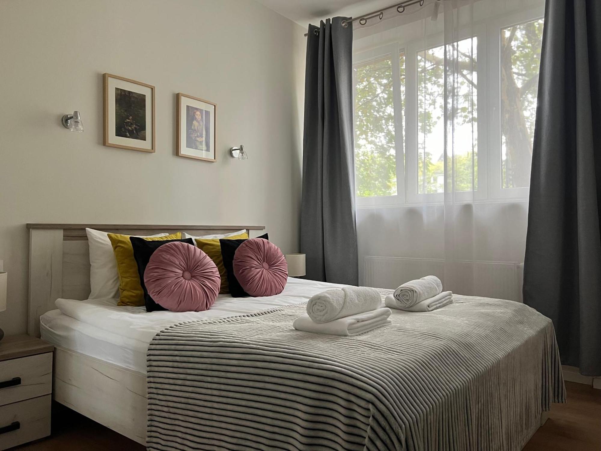 Modern & Cozy Flat - Near To Wawel Castle Apartment Krasków Exterior foto